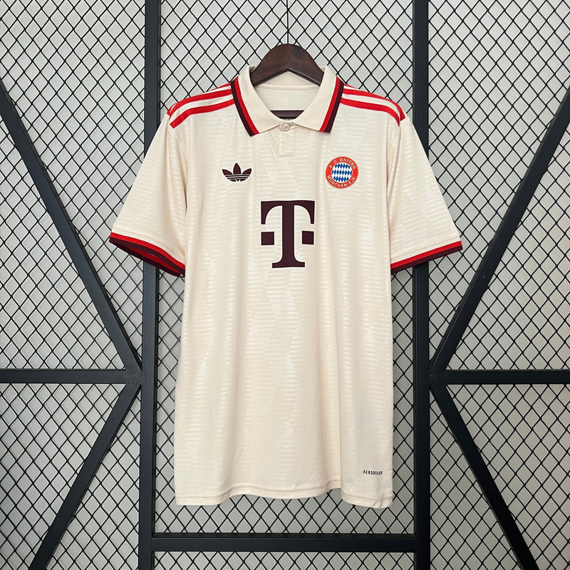 BAYERN MUNICH III 24/25 HOMBRE