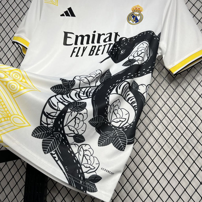 REAL MADRID WHITE AND BLACK MAMBA SPECIAL EDITION VI 24/25 HOMBRE