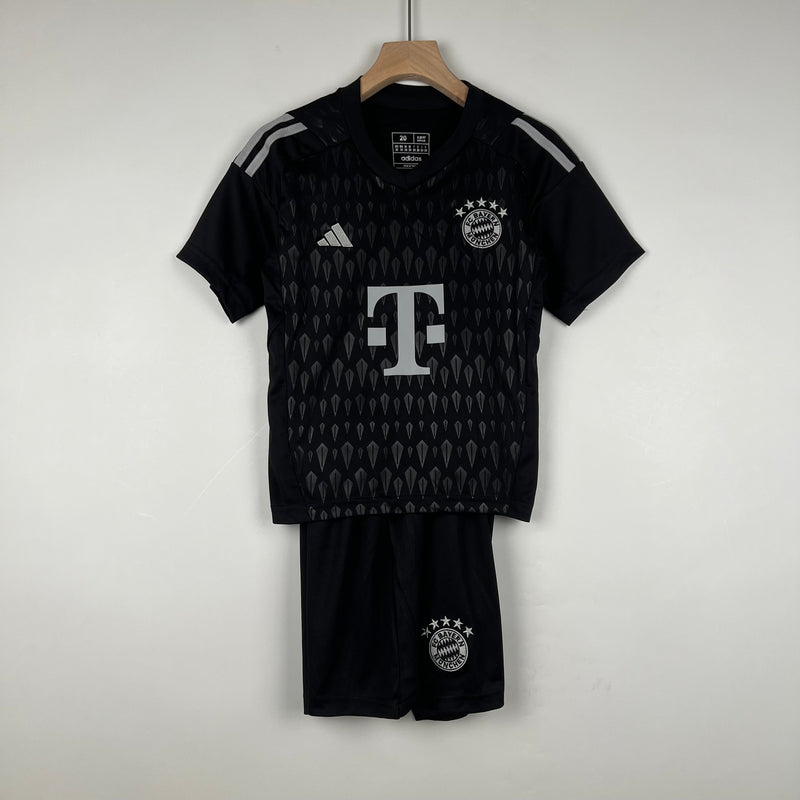 BAYERN MUNICH II 23/24 CONJUNTO INFANTIL